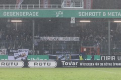 18. Spieltag: Preußen Münster - SC Verl 3:1. Verls Protest gegen die Tageskassen-Preise.