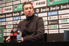 23. Spieltag: SCP - RW Essen 2:1. Christoph Dabrowski, RWE-Trainer.