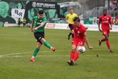 29. Spieltag 2022/2023: Preußen Münster - RW Oberhausen 2:0. Darius Ghindovean am Ball.