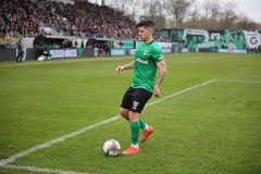 29. Spieltag 2022/2023: Preußen Münster - RW Oberhausen 2:0. Darius Ghindovean am Ball.
