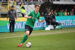 29. Spieltag 2022/2023: Preußen Münster - RW Oberhausen 2:0. Lukas Frenkert am Ball.