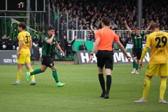 36. Spieltag 2023/2024: Münster - Saarbrücken 4:1. Jubel nach dem 4:1 durch Malik Batmaz.