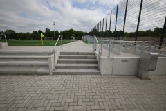 Neues Trainingsgelände am Preußenstadion übergeben. Aufgang zum Kunstrasen.
